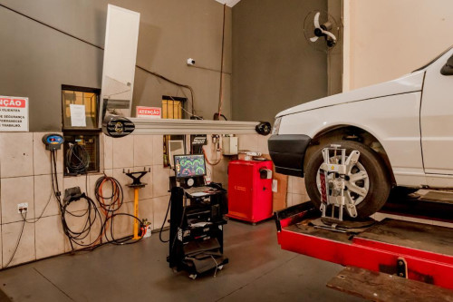 Scudeler Pneus & Centro Automotivo