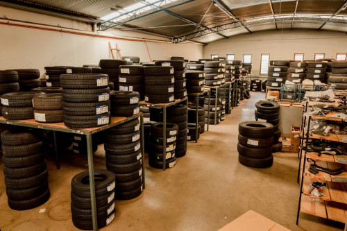 Scudeler Pneus & Centro Automotivo